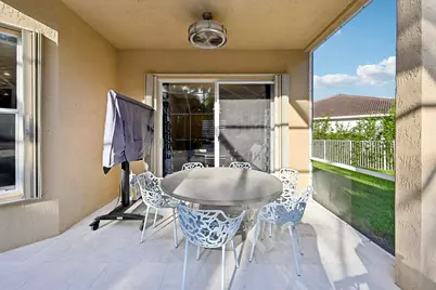 1664 Victoria Pointe Lane, Weston, FL 33327 - Photo 42