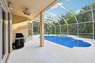 1664 Victoria Pointe Ln, Weston, FL 33327 - Photo 46
