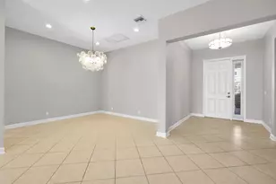 104 NW Willow Grove Ave, Port Saint Lucie, FL 34986 - Photo 6