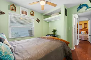 711 Cedar Pl, Fort Pierce, FL 34950 - Photo 10