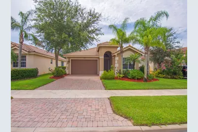 2287 SW Newport Isles Boulevard, Port Saint Lucie, FL 34953 - Photo 2