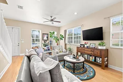 701 SW 147th Avenue, Pembroke Pines, FL 33027 - Photo 4