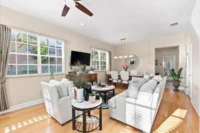 701 SW 147th Avenue, Pembroke Pines, FL 33027 - Photo 2