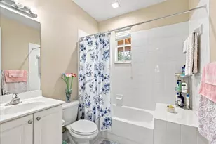 701 SW 147th Ave, Pembroke Pines, FL 33027 - Photo 22