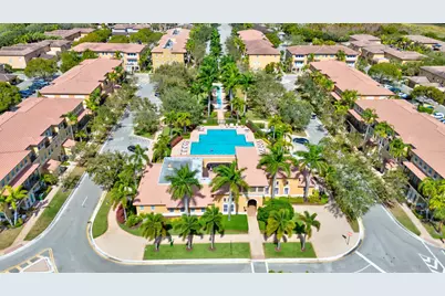 701 SW 147th Avenue, Pembroke Pines, FL 33027 - Photo 24