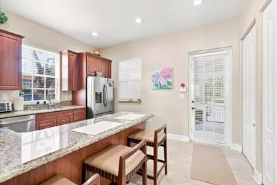 701 SW 147th Avenue, Pembroke Pines, FL 33027 - Photo 6
