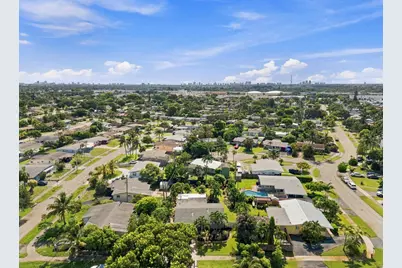 4110 NW 16th Avenue, Oakland Park, FL 33309 - Photo 32