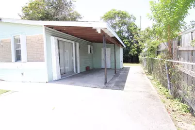 1412 W 6th Street, Riviera Beach, FL 33404 - Photo 6