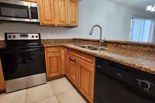1453 Lake Crystal Dr, West Palm Beach, FL 33411 - Photo 6