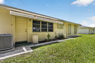 5181 Lakefront Boulevard #B, Delray Beach, FL 33484 - Photo 12