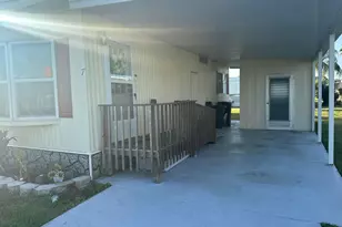 7 Tikal Ln, Port Saint Lucie, FL 34952 - Photo 2