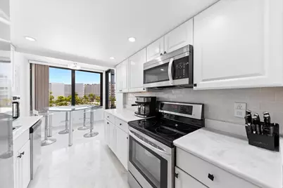 3589 S Ocean Boulevard #403, South Palm Beach, FL 33480 - Photo 6