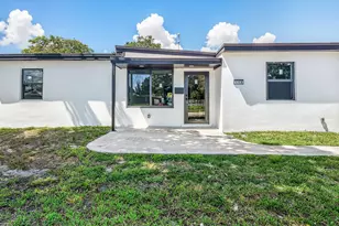 118 Newton Rd, West Park, FL 33023 - Photo 4