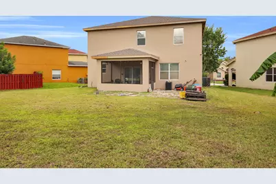 9455 Windrift Circle, Fort Pierce, FL 34945 - Photo 16