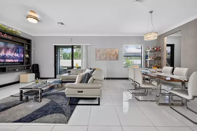 9023 NW 161st Terrace, Miami Lakes, FL 33018 - Photo 22