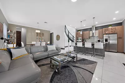 9023 NW 161st Terrace, Miami Lakes, FL 33018 - Photo 18