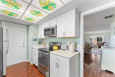 2015 S Seacrest Boulevard #C, Boynton Beach, FL 33435 - Photo 10