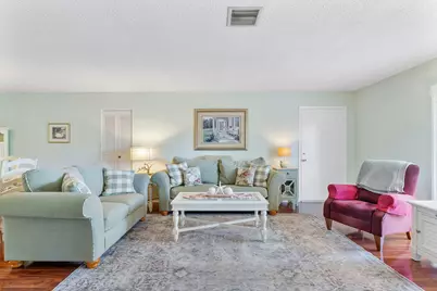 2015 S Seacrest Boulevard #C, Boynton Beach, FL 33435 - Photo 1