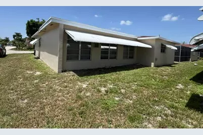 4890 NW 14th Terrace, Deerfield Beach, FL 33064 - Photo 18