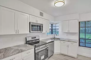 17388 Boca Club Blvd, Boca Raton, FL 33487 - Photo 8