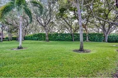 17388 Boca Club Boulevard #201, Boca Raton, FL 33487 - Photo 38