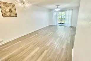 120 Sparrow Dr, Royal Palm Beach, FL 33411 - Photo 8