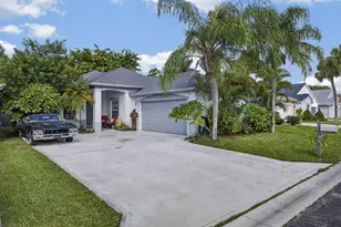 1480 Lake Breeze Dr, Wellington, FL 33414 - Photo 4
