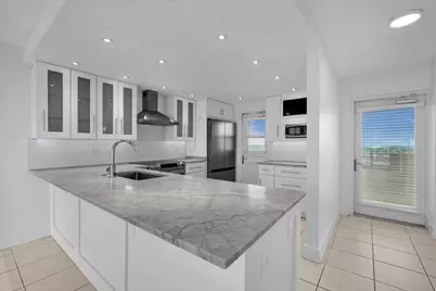 2200 NE 33rd Avenue #17C, Fort Lauderdale, FL 33305 - Photo 4
