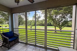 9460 Tangerine Pl, Davie, FL 33324 - Photo 4