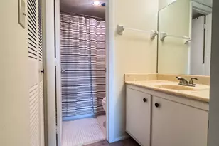 9460 Tangerine Pl, Davie, FL 33324 - Photo 22