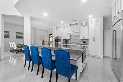 735 NW 124th Avenue, Coral Springs, FL 33071 - Photo 8