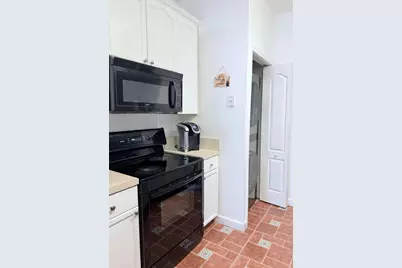 11937 Sturbridge Lane #10B, Wellington, FL 33414 - Photo 8