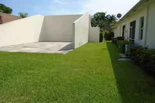 11937 Sturbridge Ln, Wellington, FL 33414 - Photo 28