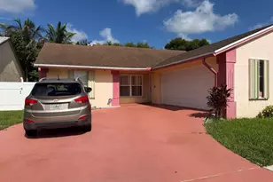 5842 Lake George Pl, Lake Worth, FL 33463 - Photo 1