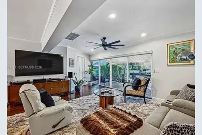 2125 NE 17th Terrace, Wilton Manors, FL 33305 - Photo 14