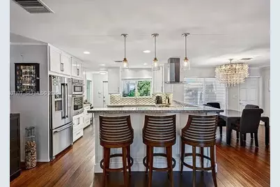 2125 NE 17th Terrace, Wilton Manors, FL 33305 - Photo 18