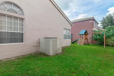 10682 NW 48th Street, Coral Springs, FL 33076 - Photo 36