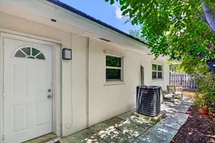 2607 NE 30th St, Fort Lauderdale, FL 33306 - Photo 12