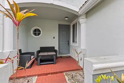 2227 Oakmont Drive, Riviera Beach, FL 33404 - Photo 4