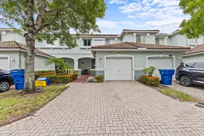 2227 Oakmont Drive, Riviera Beach, FL 33404 - Photo 2