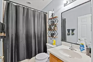 2227 Oakmont Dr, Riviera Beach, FL 33404 - Photo 32