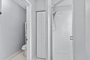 2227 Oakmont Dr, Riviera Beach, FL 33404 - Photo 26