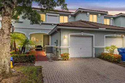 2227 Oakmont Drive, Riviera Beach, FL 33404 - Photo 2