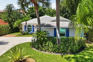 974 SE St Lucie Blvd, Stuart, FL 34996 - Photo 4