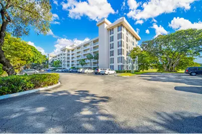 2901 S Palm Aire Drive #609, Pompano Beach, FL 33069 - Photo 1