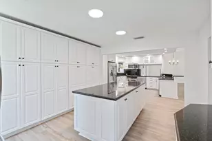 1375 NW 16th St, Boca Raton, FL 33486 - Photo 6