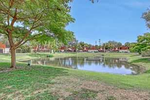 6335 Red Pine Ln, Greenacres, FL 33415 - Photo 30