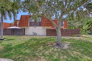 6335 Red Pine Ln, Greenacres, FL 33415 - Photo 32