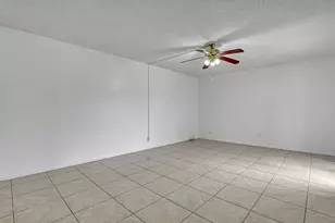 6335 Red Pine Ln, Greenacres, FL 33415 - Photo 4