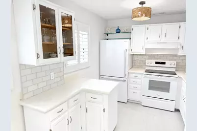 36 Vista Gardens Trail #102, Vero Beach, FL 32962 - Photo 4